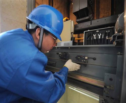 高低温试验箱的保养方法